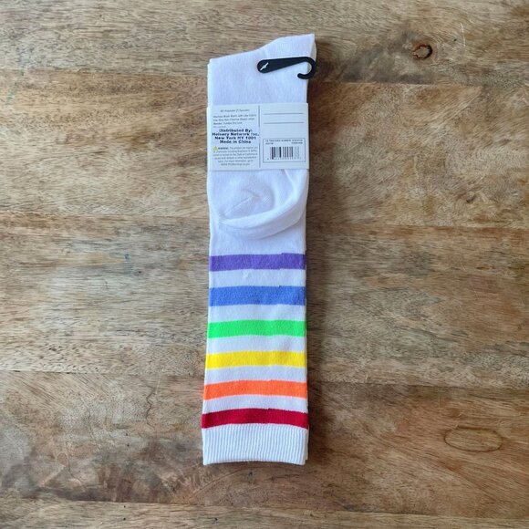 5/$20 NEW 4-10 White Rainbow Stripe Knee High Women's Socks - Picture 2 of 3